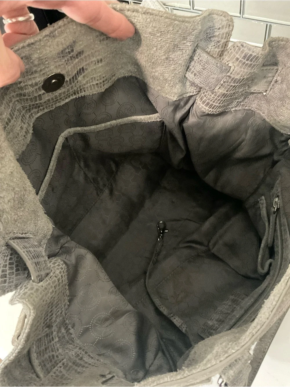 Michael Kors Hamilton Listing Description